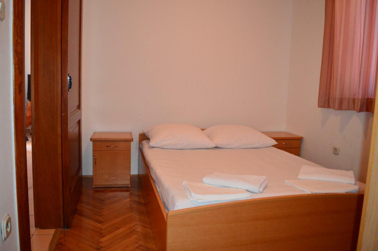 Apartmani Mačak II Novalja Bagian luar foto